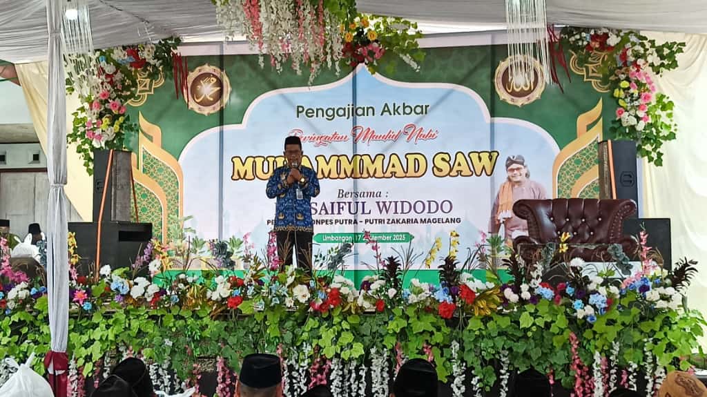 pengajian-akbar-peringatan-maulid-nabi-muhammad-saw-di-desa-limbangan