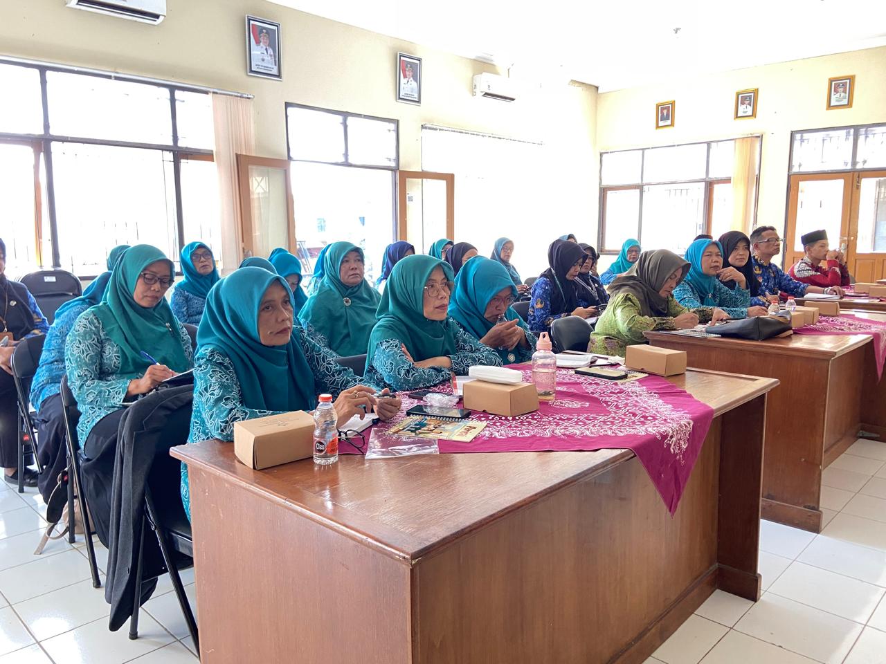 pelatihan-pencegahan-dan-penanganan-kekerasan-terhadap-perempuan-dan-anak